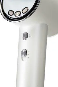 Zdjęcia packshot fotografia produktowa suszarki i prostownice 010